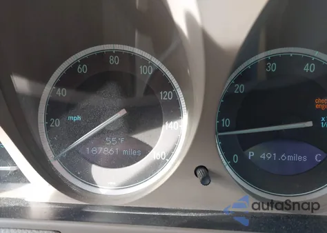 2006 Mercedes-Benz Sl 500 z USA, uszkodzony, nr VIN WDBSK75F26F109069